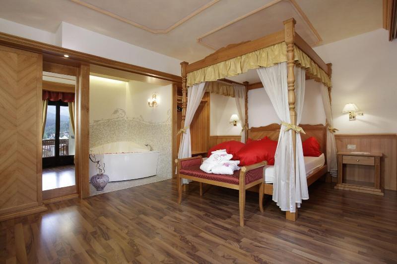 Cavallino Lovely Hotel アンダロ エクステリア 写真